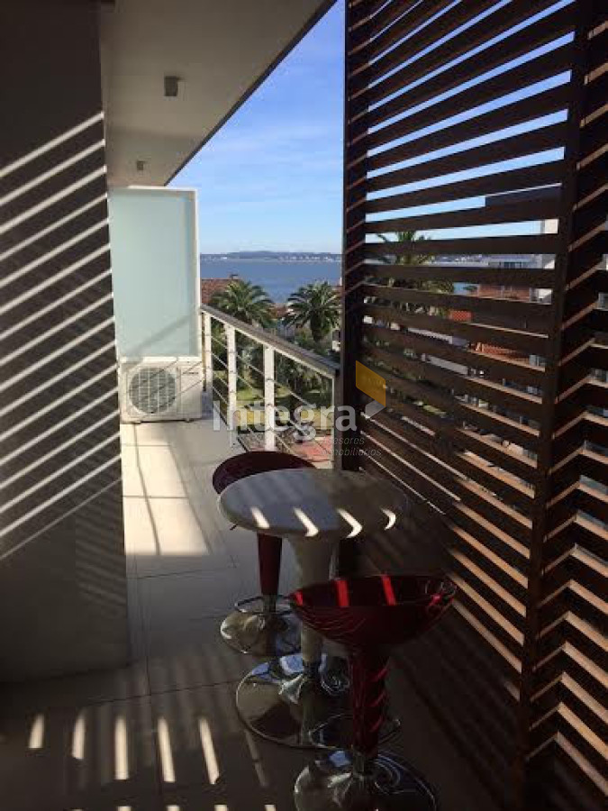 Apartamento ID.4 - 1 DORMITORIO CON PARRILLA EN EL BALCÓN