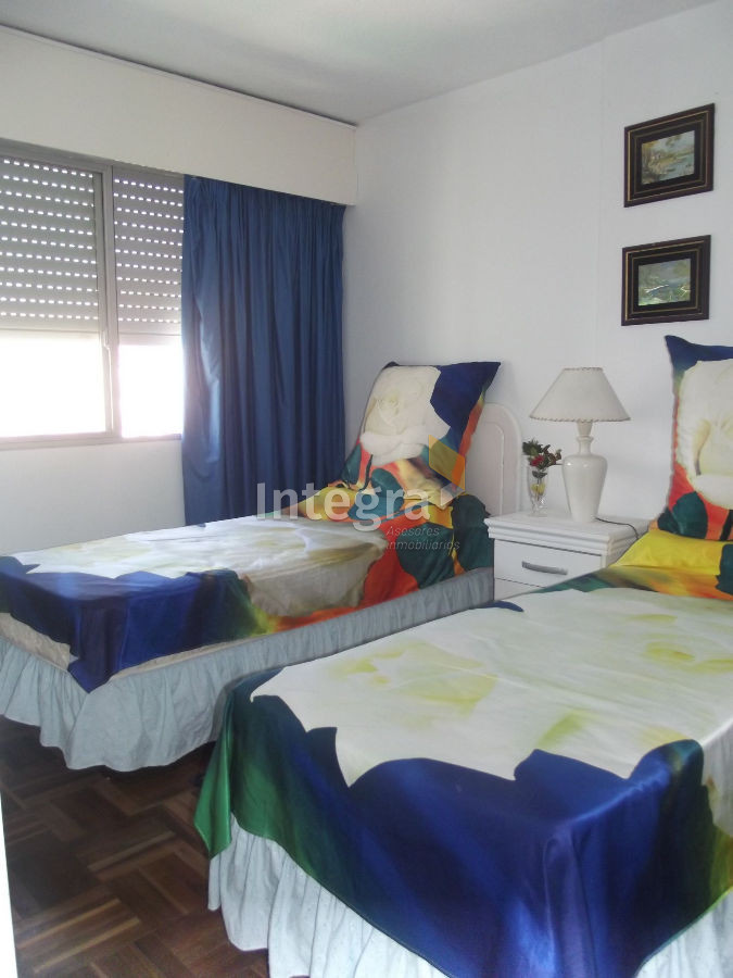 Apartamento ID.777 - PLAYA BRAVA, 3 DORMITORIOS, TERRAZA CON VISTA AL MAR, GARAGE EN SUBSUELO.