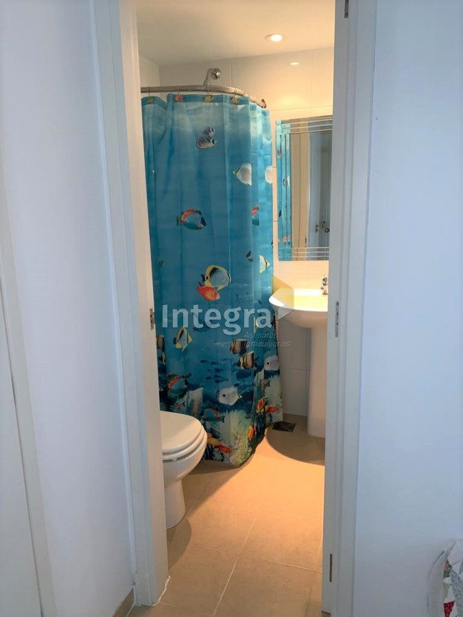 https://ri.com.uy/f/60/0/1200/0/0/0/b7f4ece7223f134bb91fd4b92971a44f.jpg