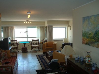 APARTAMENTO EN PENINSULA CON EXCELENTE VISTA