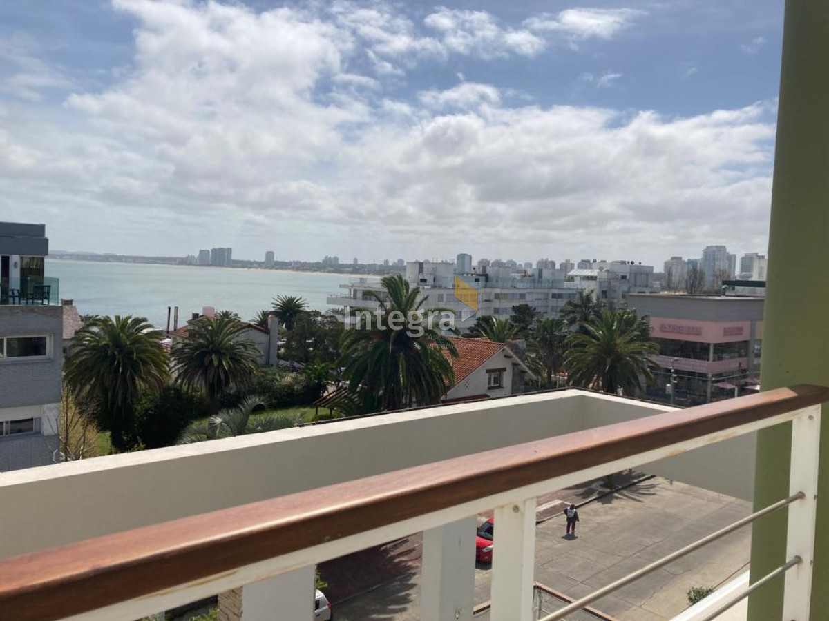 Apartamento ID.741 - PENINSULA, 3 DORMITORIOS, GJE DOBLE Y SERVICIOS.
