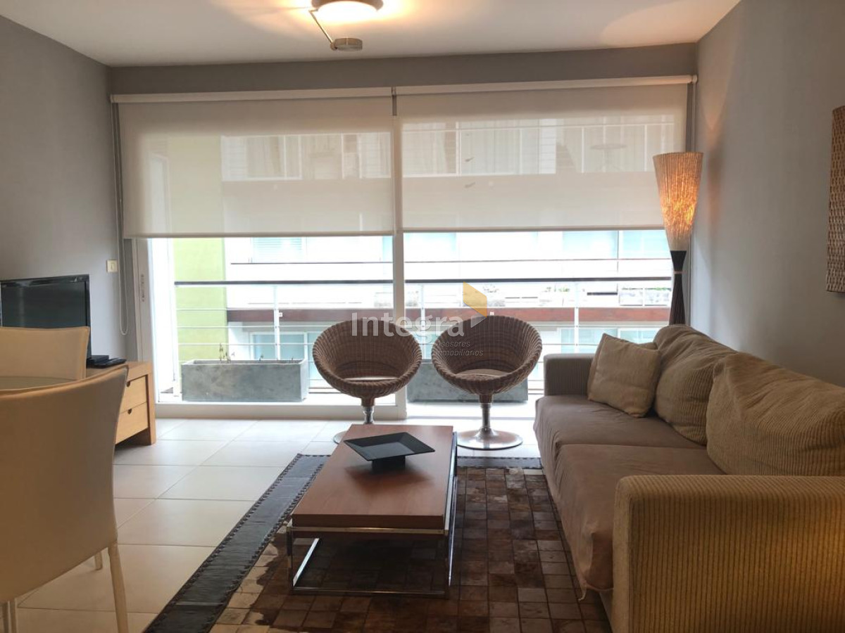 Apartamento ID.741 - PENINSULA, 3 DORMITORIOS, GJE DOBLE Y SERVICIOS.