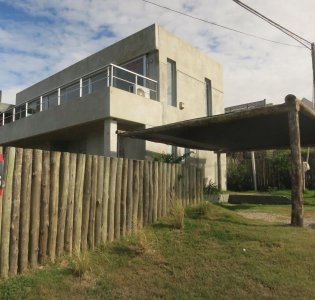 Casa en Manantiales, Balneario Buenos Aires
