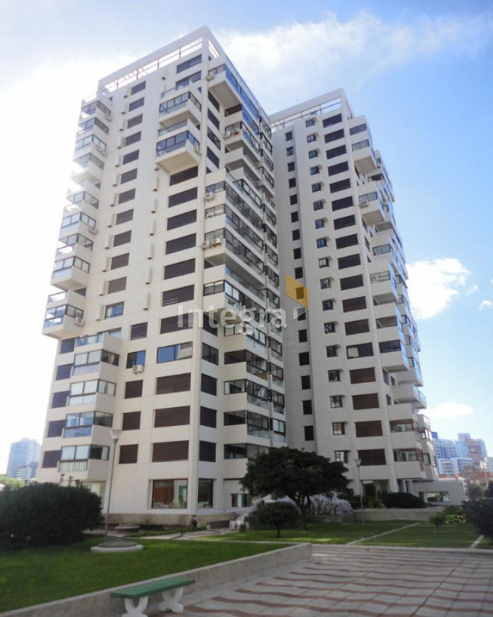 Apartamento en Punta del Este, Brava - INT1779A