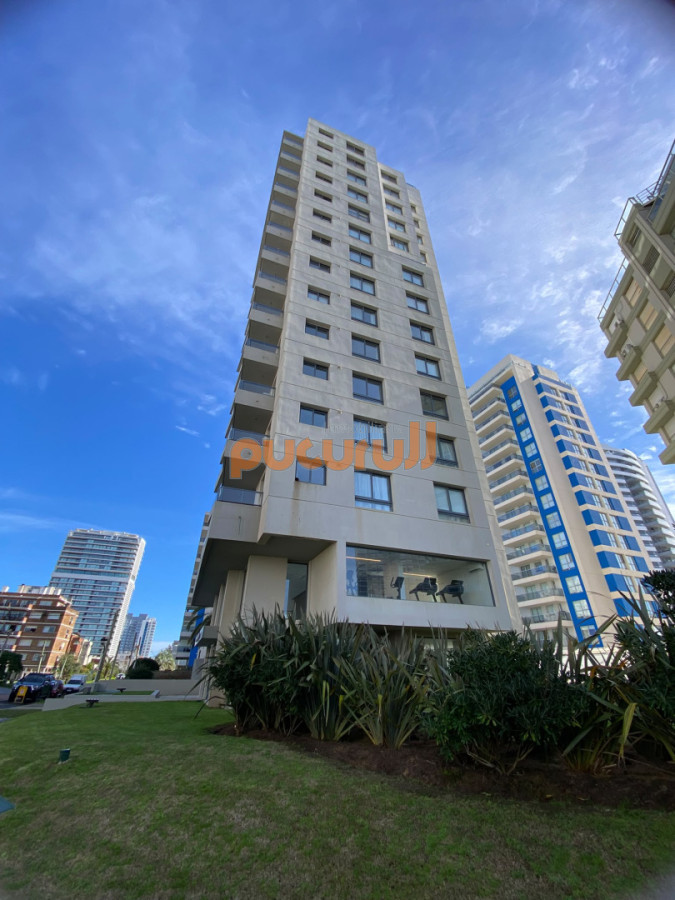 Apartamento ID.3077 - Apartamento en venta y renta anual