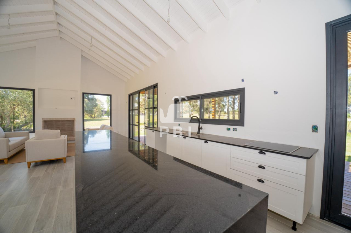 RG9uIE1pZ3VlbCAtIFJlZiA6IFBCSTE1NzIz