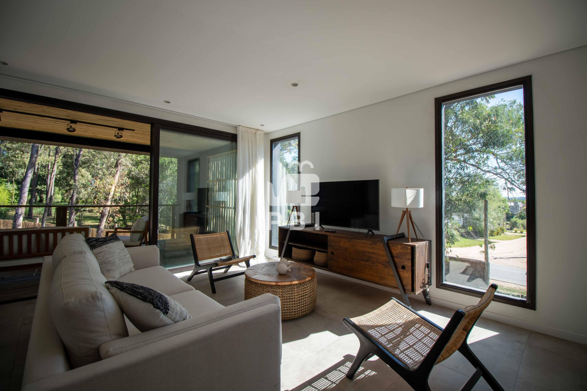 Qm9zcXVlIEJhcnJhIC0gUmVmIDogUEJJMTU3MTk=