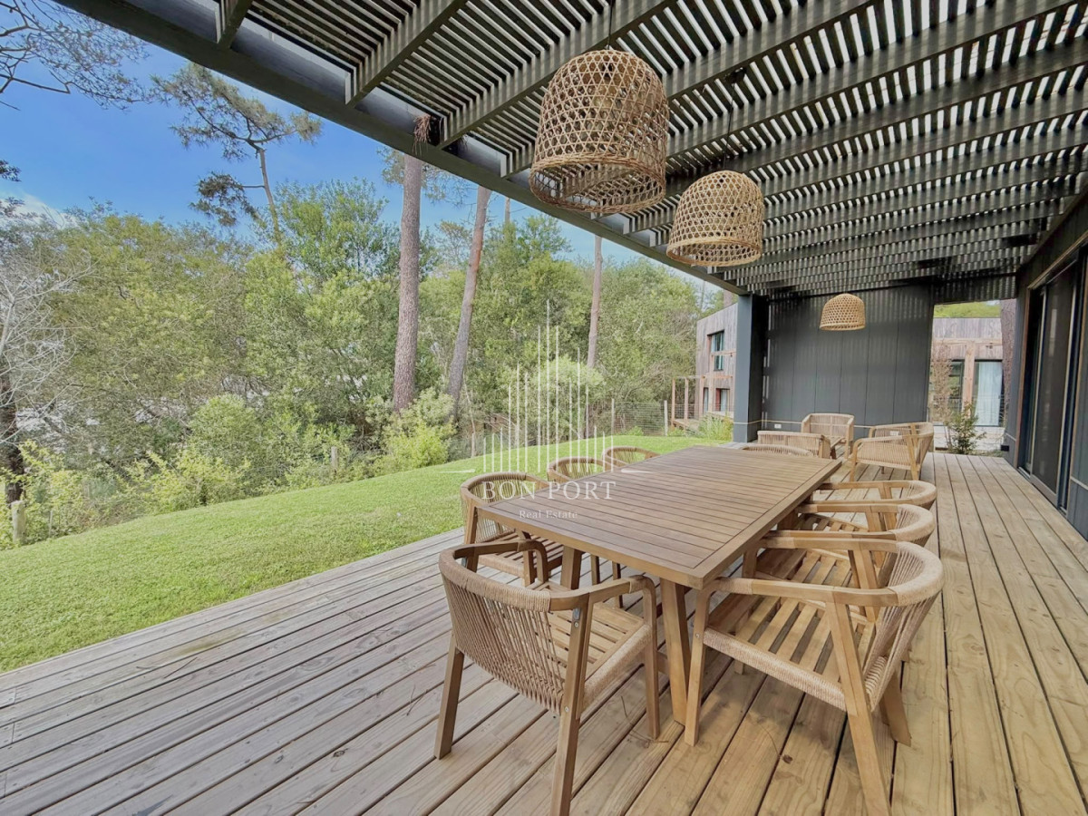 Casa ID.68 - Excelente Moderna Casa Reserva  Montoya La Barra