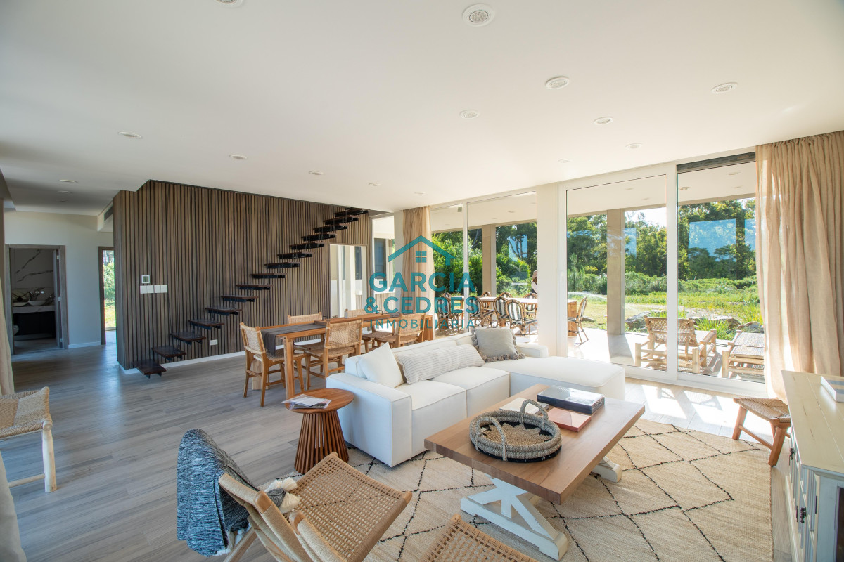 Casa ID.518 - Excelente Moderna Casa Reserva Montoya La Barra