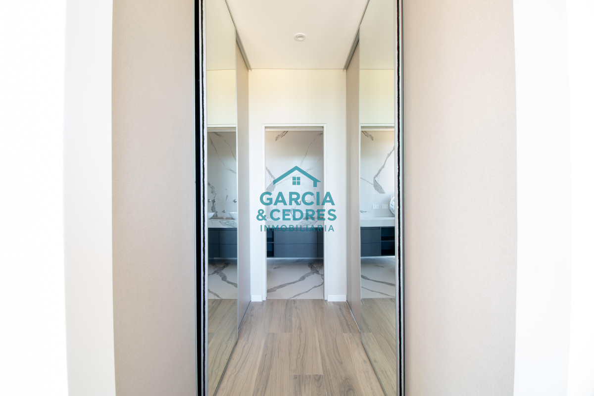 Casa ID.518 - Excelente Moderna Casa Reserva Montoya La Barra