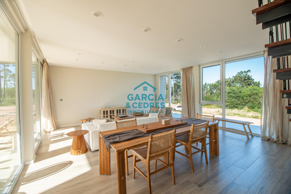 Casa ID.518 - Excelente Moderna Casa Reserva Montoya La Barra