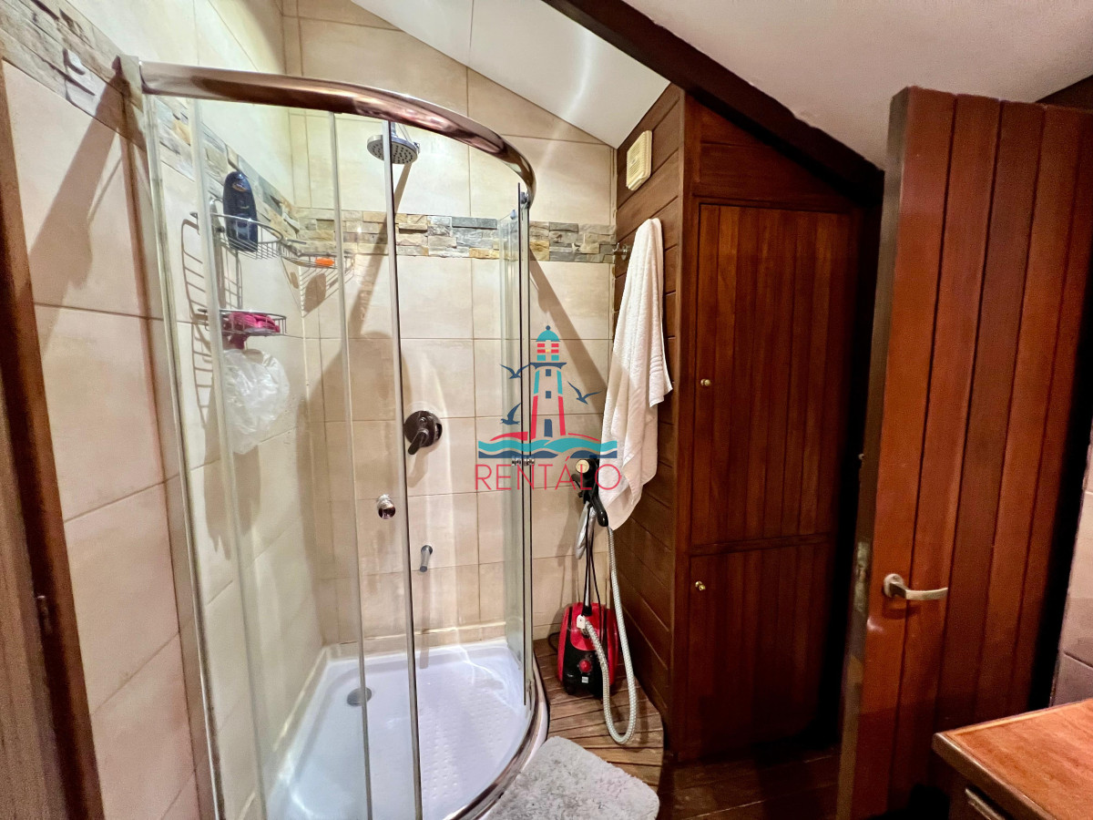 Casa ID.425 - Casa en Punta del este en venta 4 dormitorios 
