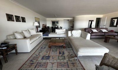 Departamento en  Punta del Este