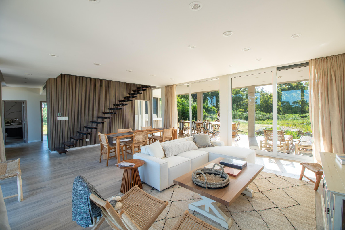 Excelente Moderna Casa Reserva Montoya La Barra