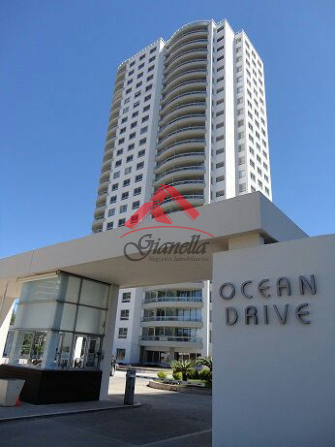 Apartamento ID.2152 - Apartamento de 2 dormitorios - Roosevelt casi Brava