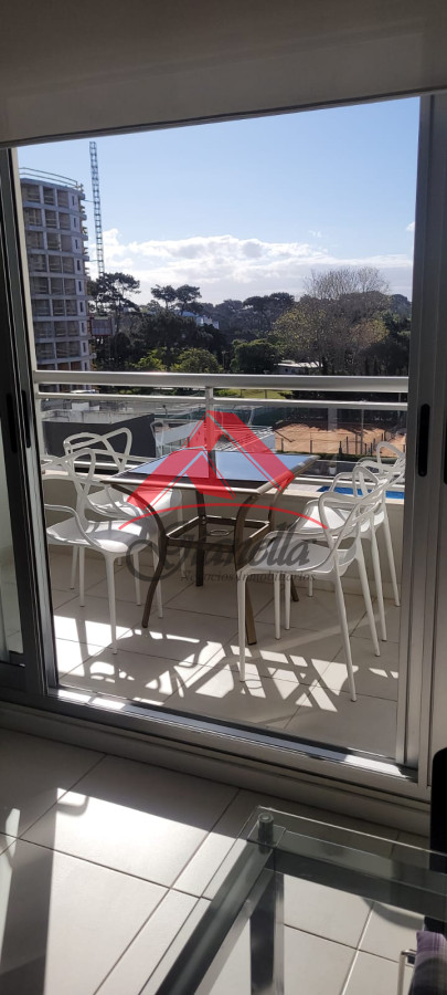 Apartamento ID.2152 - Apartamento de 2 dormitorios - Roosevelt casi Brava