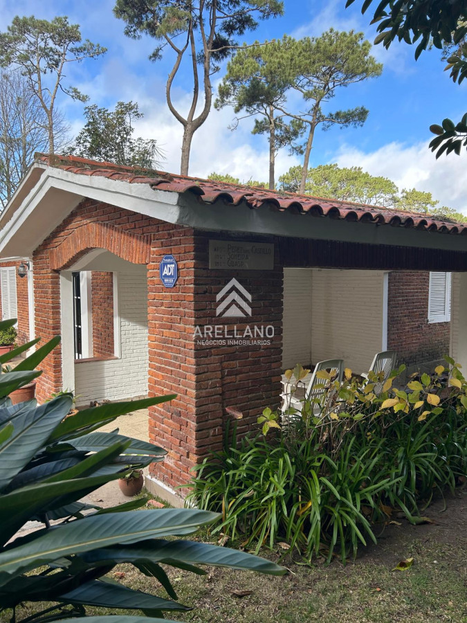 Casa ID.5538 - Venta casa 5 dormitorios 