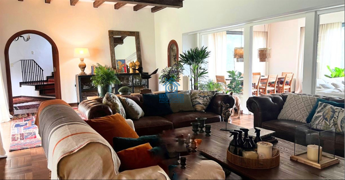 Casa ID.938 - Espectacular mansión Toscana en Punta del Este