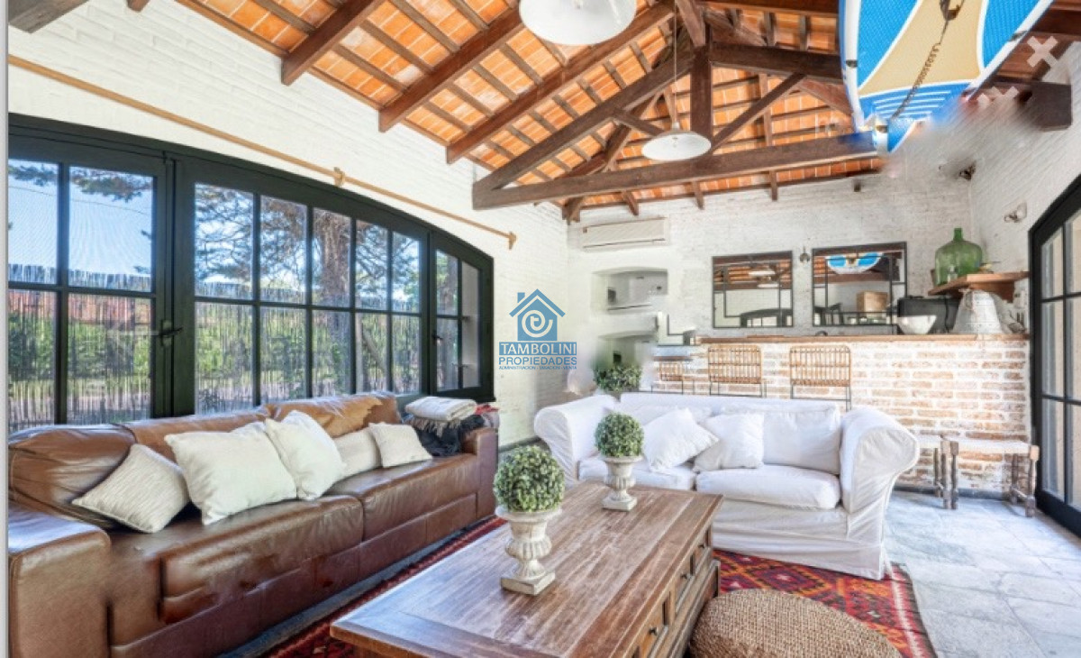 Casa ID.938 - Espectacular mansión Toscana en Punta del Este