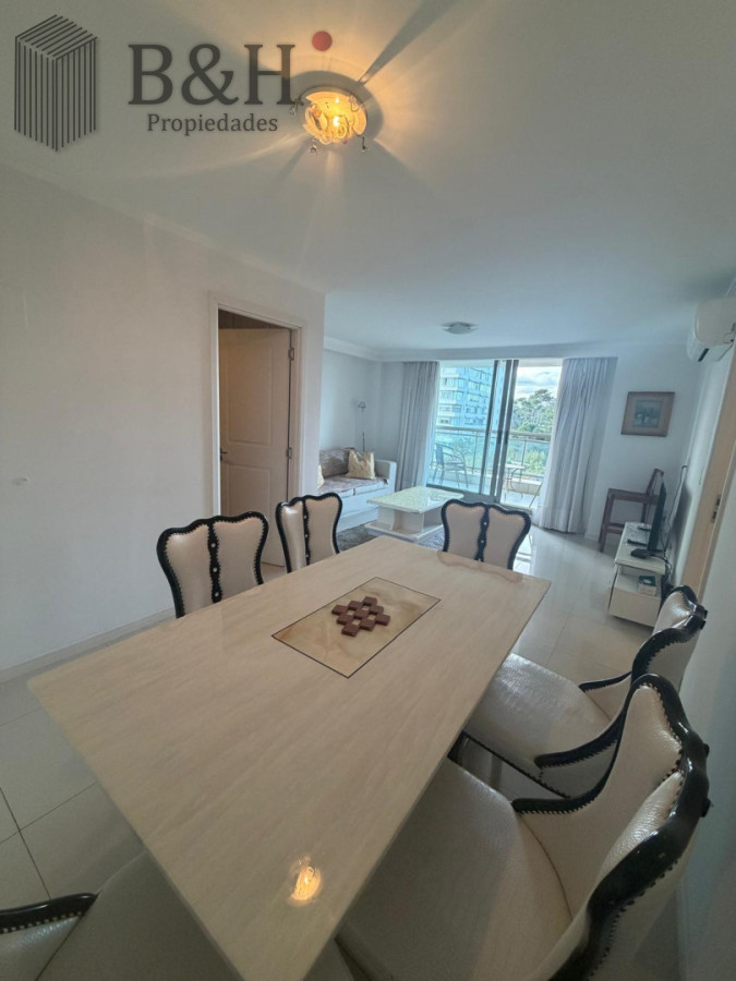Apartamento ID.7405 - Apartamento En Venta 1 Dormitorios con garaje En Place Lafayette
