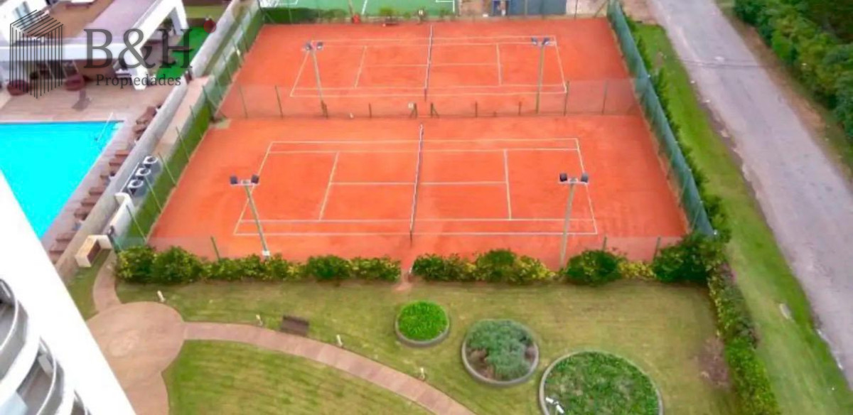 Apartamento ID.6743 - Venta 2 Dormitorios Ocean Brava con vista al mar