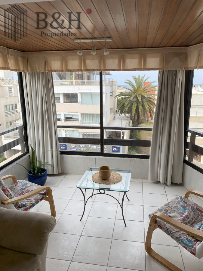 Apartamento ID.5903 - PENINSULA - luminoso de 3 dormitorios 1 de Emir, 2 de brava y 3 de Mansa