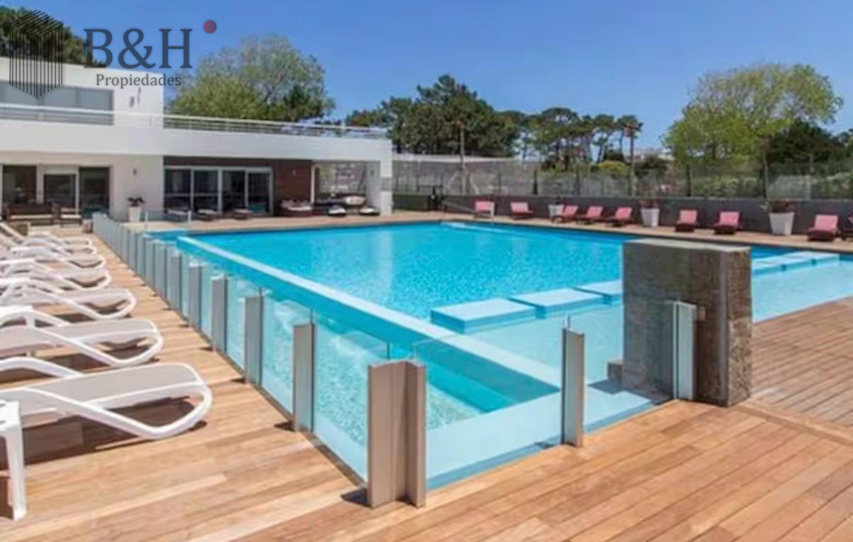 Apartamento ID.6743 - Venta 2 Dormitorios Ocean Brava con vista al mar
