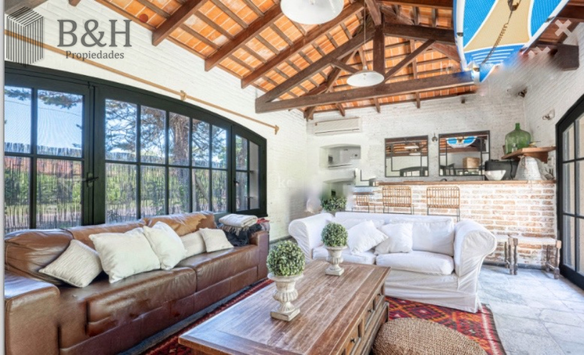 Casa ID.5908 - Espectacular mansión Toscana en Punta del Este