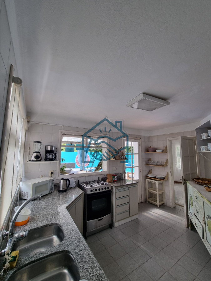 Casa ID.1496/En-Plena-Barra-cerca-del-mar - En Plena Barra cerca del mar