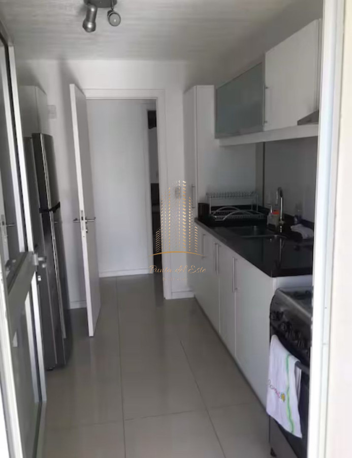 Apartamento ID.1033 - Apartamento en venta de 2 dormitorios en Punta del Este