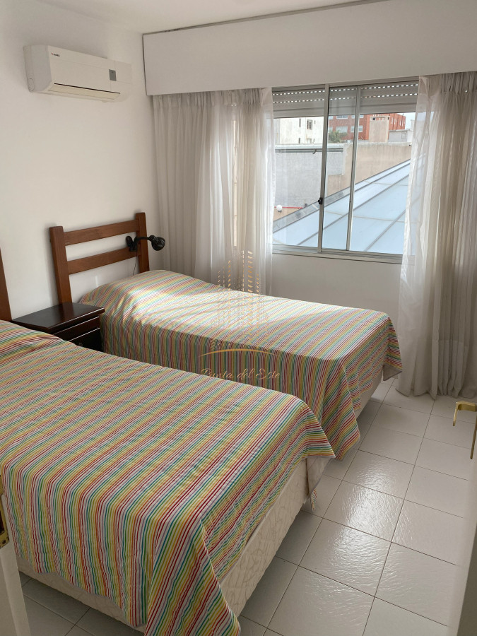 Apartamento ID.923 - PENINSULA - luminoso de 3 dormitorios 1 de Emir, 2 de brava y 3 de Mansa
