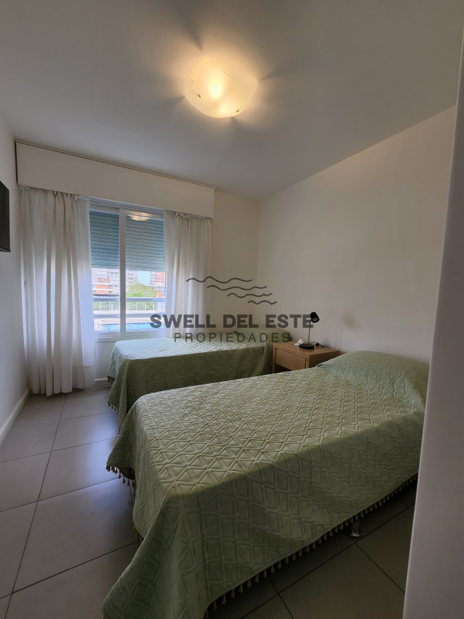 Apartamento ID.243 - TORRE MANHATTAN venta apartamento 3 dormitorios 4 baños a metros de playa mansa y brava