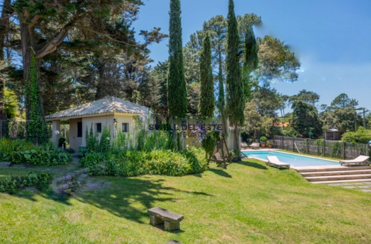 Casa ID.203 - Espectacular mansión Toscana en Punta del Este