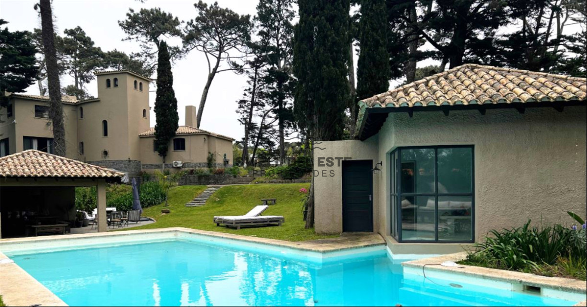 Casa ID.203 - Espectacular mansión Toscana en Punta del Este