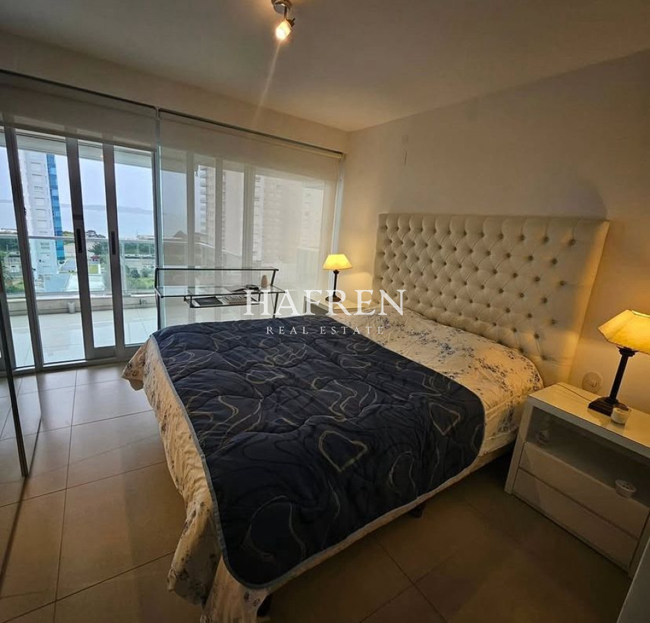 Apartamento ID.233 - Apartamento en venta de 2 Dormitorios con vista al Mar