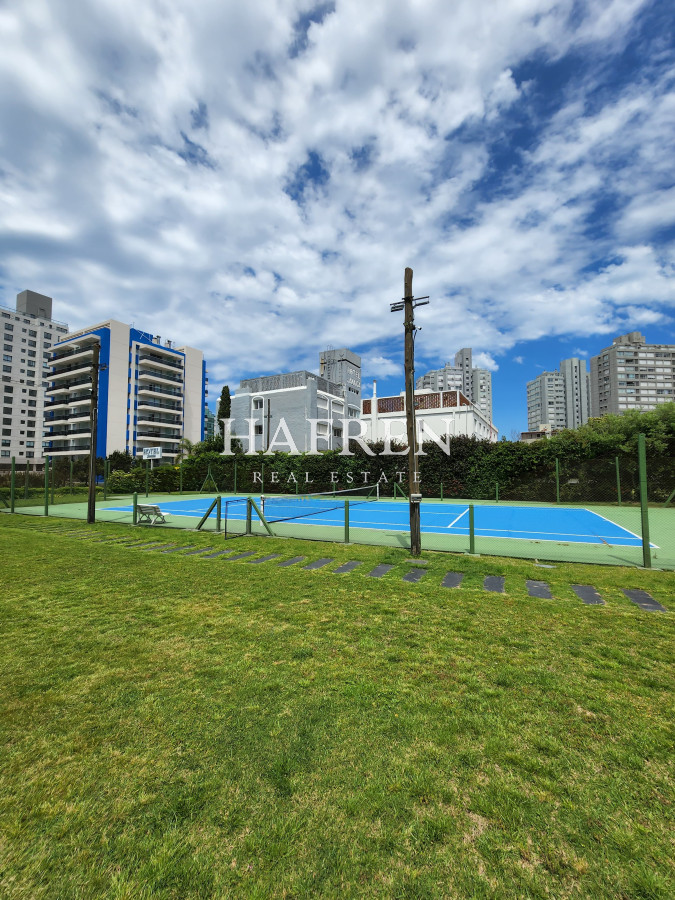 Apartamento ID.231 - Venta apartamento 3 dormitorios 4 baños a pasos del mar