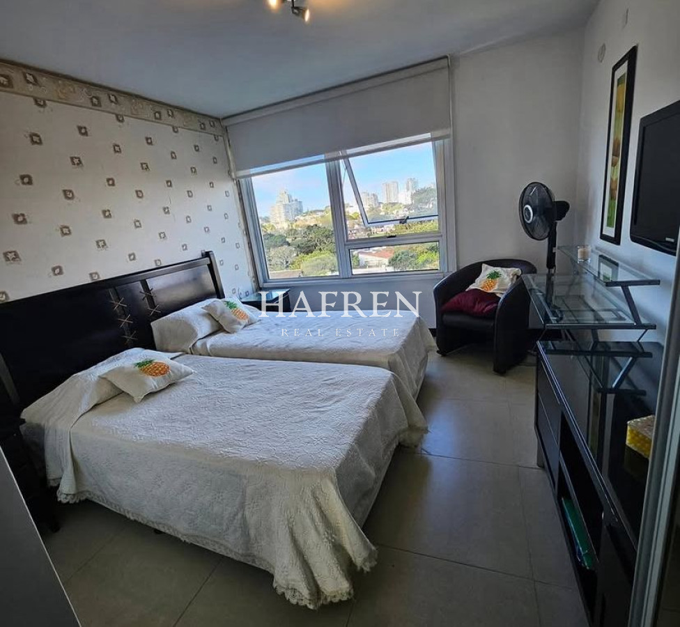 Apartamento ID.233 - Apartamento en venta de 2 Dormitorios con vista al Mar