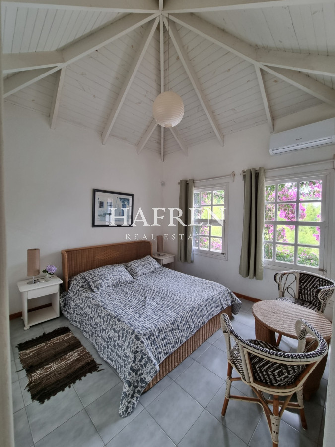 Casa ID.236 - Venta de casa en Plena Barra, cercana al mar!