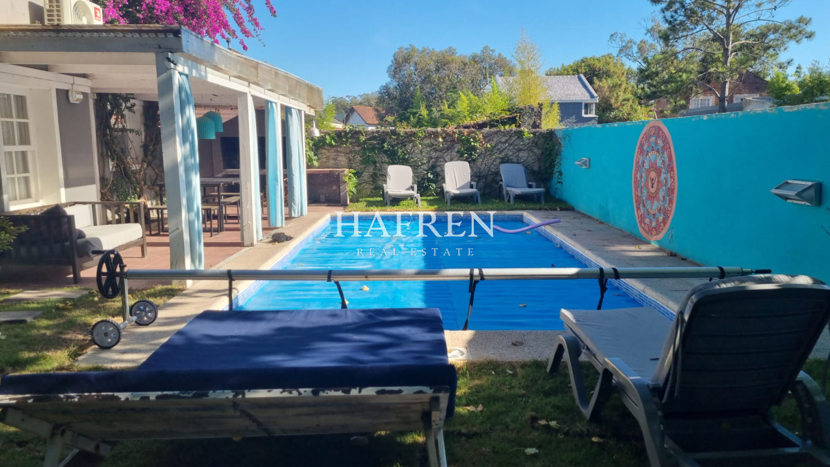 Casa ID.236 - Venta de casa en Plena Barra, cercana al mar!