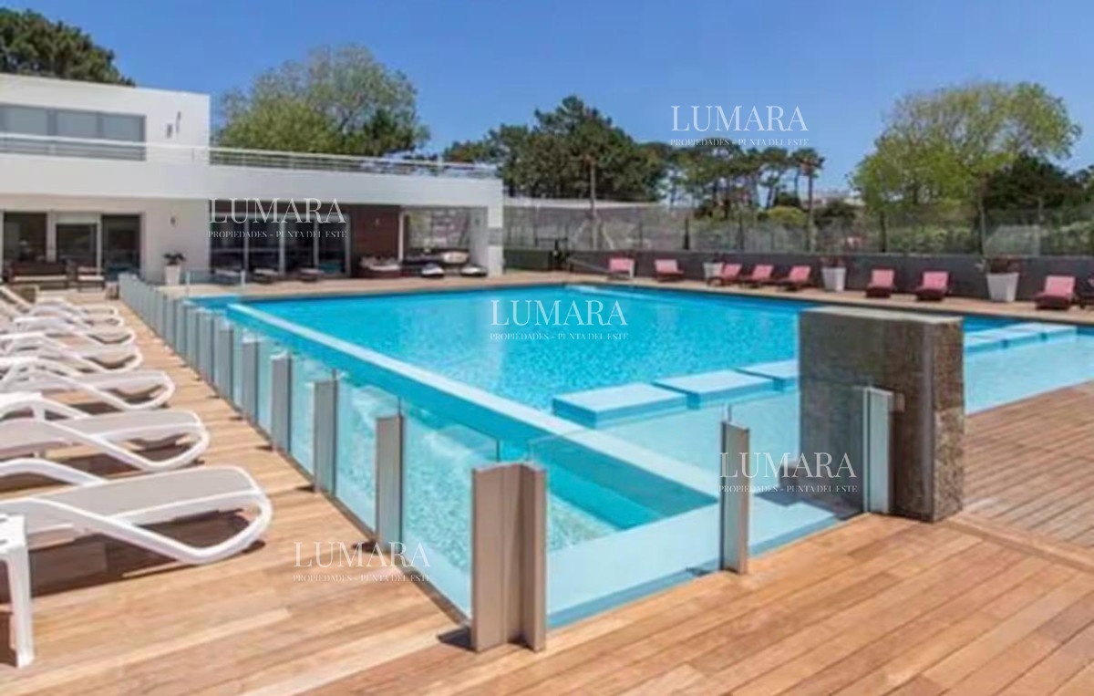 Apartamento ID.3170 - Venta 2 Dormitorios Ocean Brava con vista al mar
