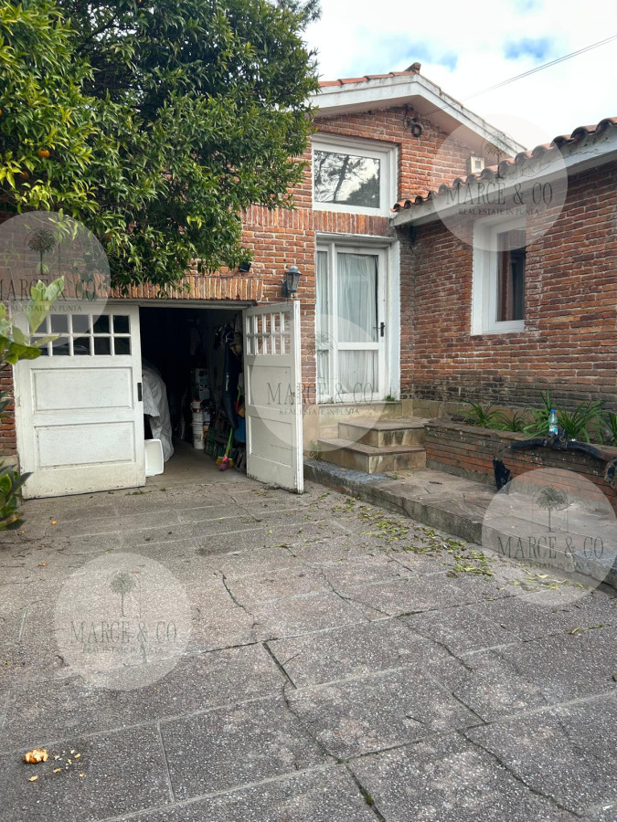 Casa ID.2583 - Con amplio patio a 500 m del Mar 