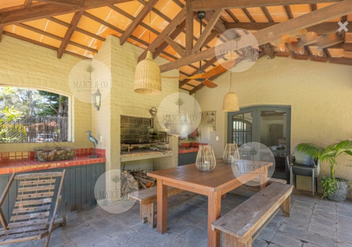 Casa ID.2582 - Espectacular mansión Toscana en Punta del Este