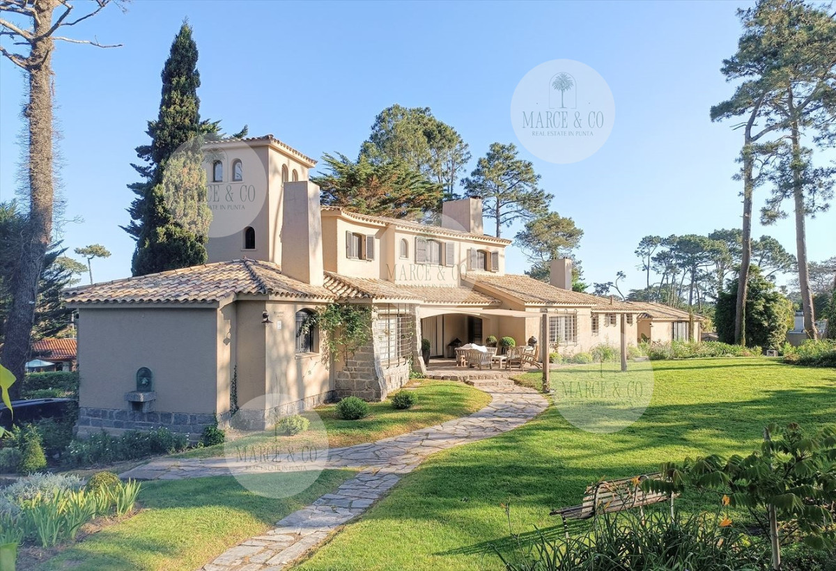 Casa ID.2582 - Espectacular mansión Toscana en Punta del Este