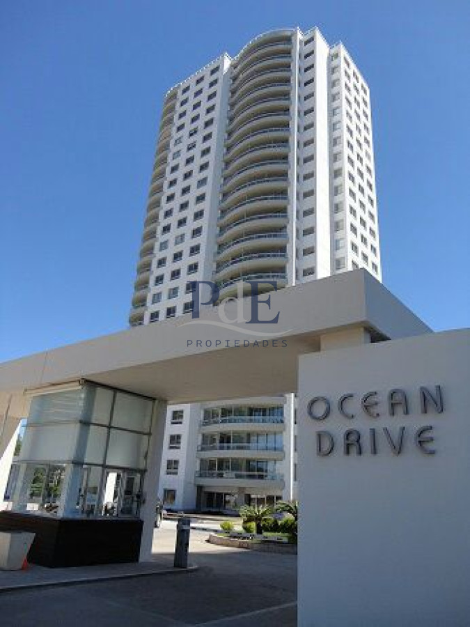 Torre Ocen Drive, apartamento 2 dormitorios al frente