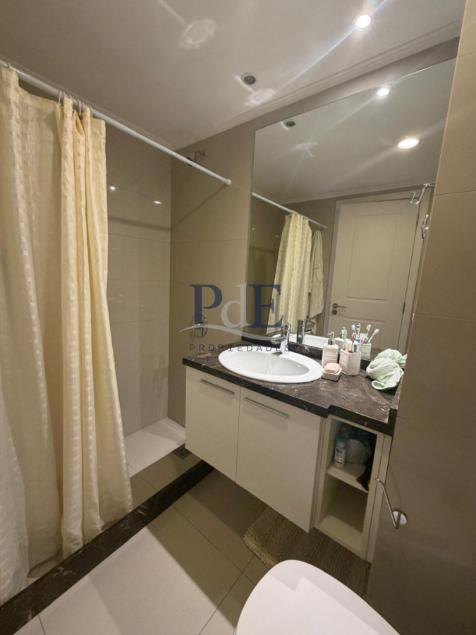 Apartamento en venta de un dormitorios con garaje en Place Lafayette - Imagen 8
