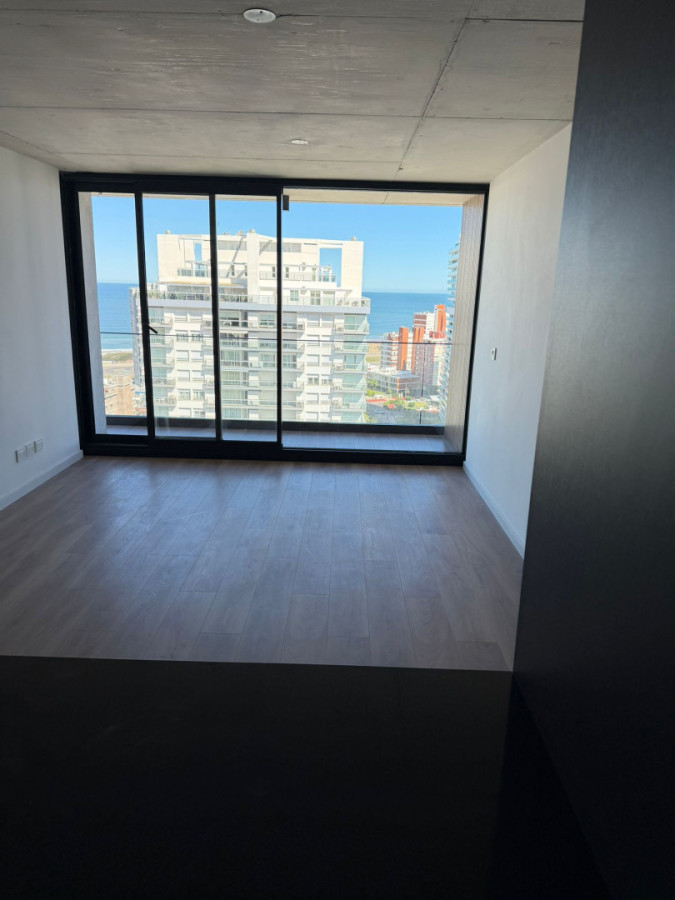 Apartamento ID.21098741 - VENTA OPORTUNIDAD 2 DORMITORIOS EN TORRES DEL ESTE