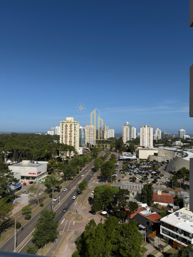 Apartamento ID.44 - Venta apartamento 3 Dormitorios a metros del Punta Shoping