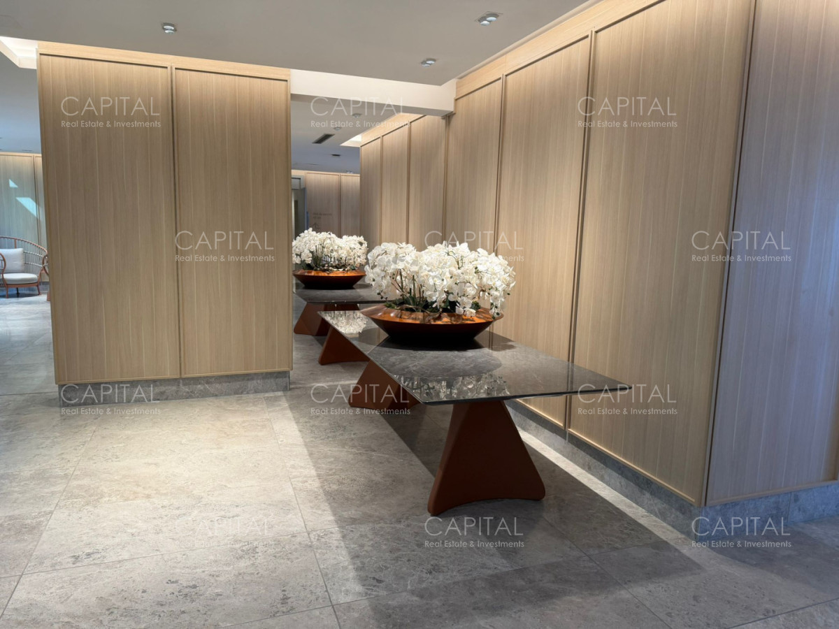 Apartamento ID.39643 - Le Parc IV Venta apartamento esquinero en piso alto de 3 Dorm + Servicio