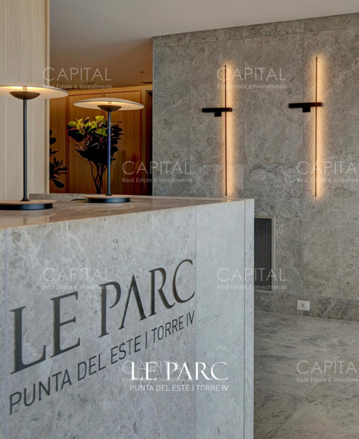 Apartamento ID.39643 - Le Parc IV Venta apartamento esquinero en piso alto de 3 Dorm + Servicio