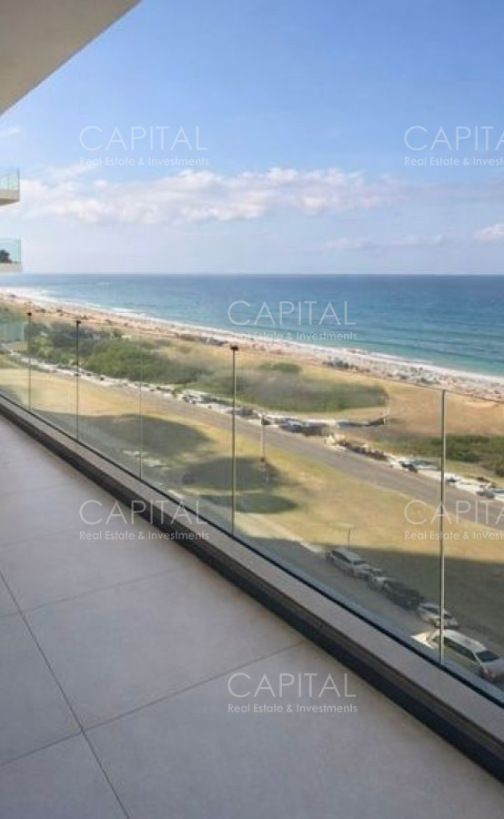 Apartamento ID.39643 - Le Parc IV Venta apartamento esquinero en piso alto de 3 Dorm + Servicio